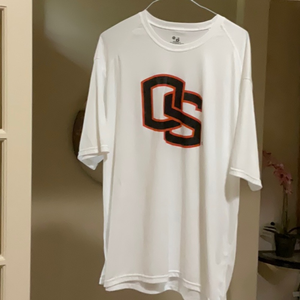 OS Oregon State 2XL white shirt